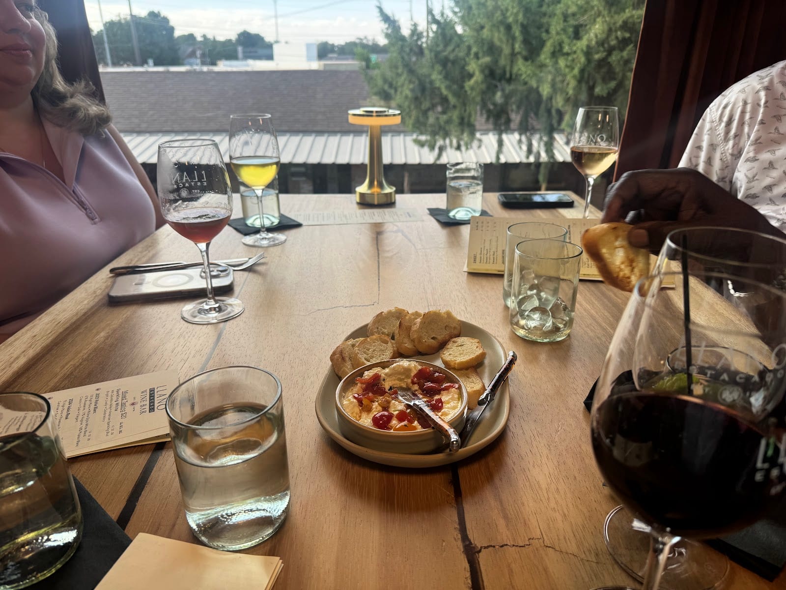 Llano Wine Bar, photo 2