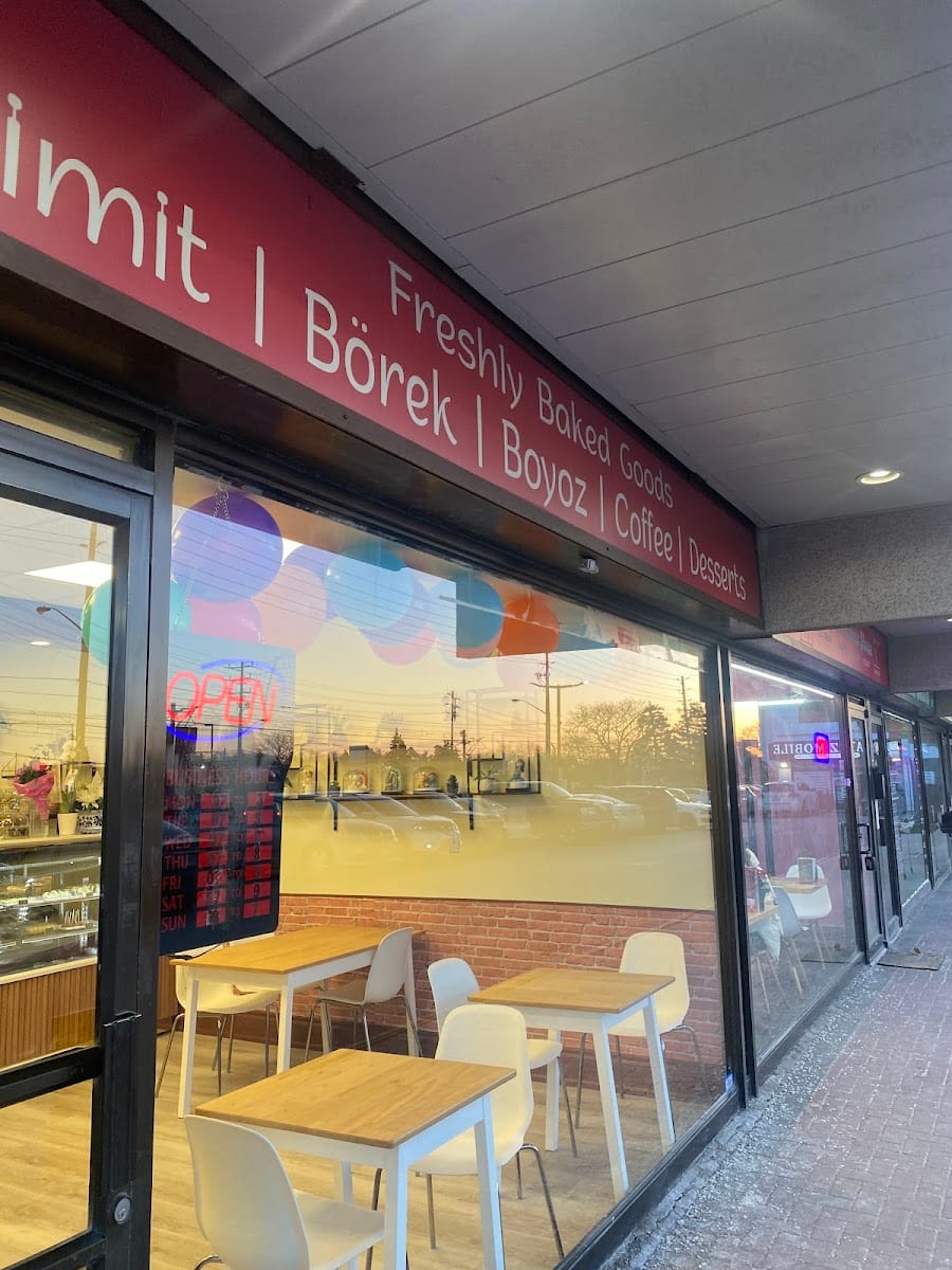 Simit Bakery and coffee
