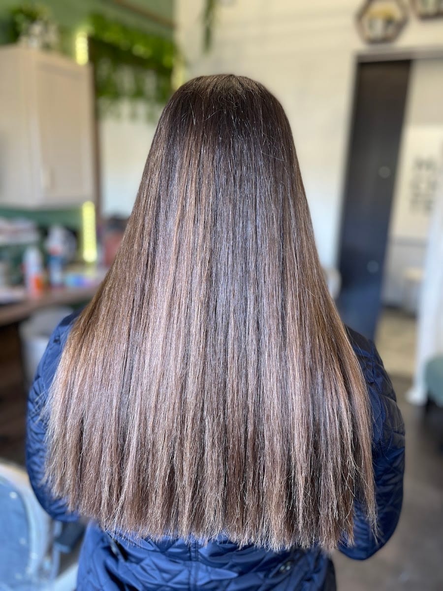 9/28 Salon - Angie Miller, photo 4