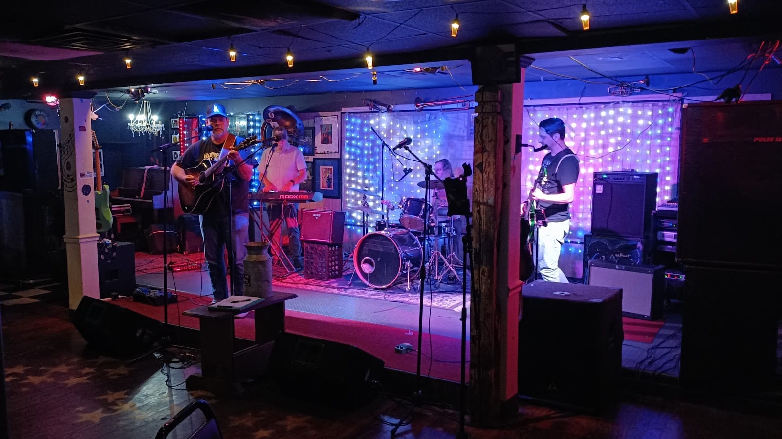 Blues Tavern