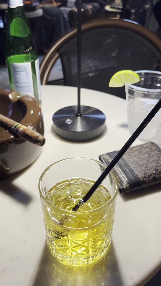 Sterling Cigar Lounge & Bar, photo 2