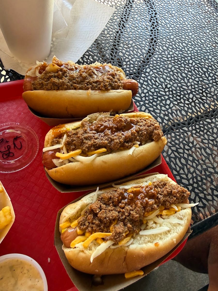 Tom's Hot Dogs, photo 3