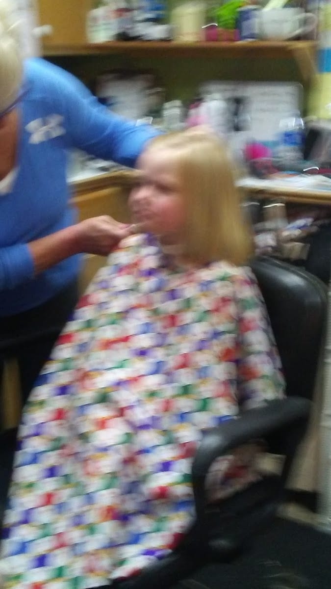 Sheila's Hair Cottage