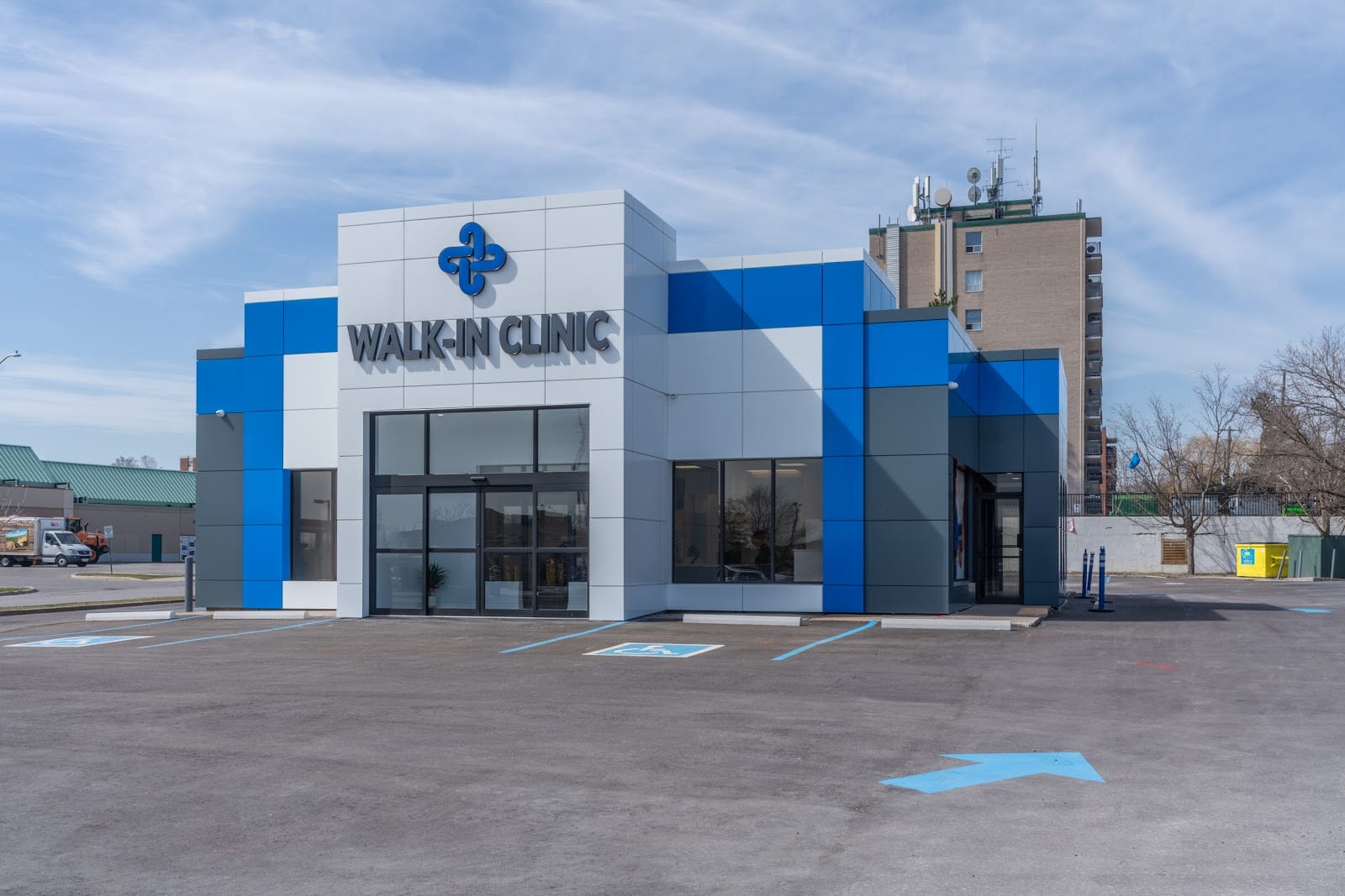 Richmond Hill Medical Mall, photo 2