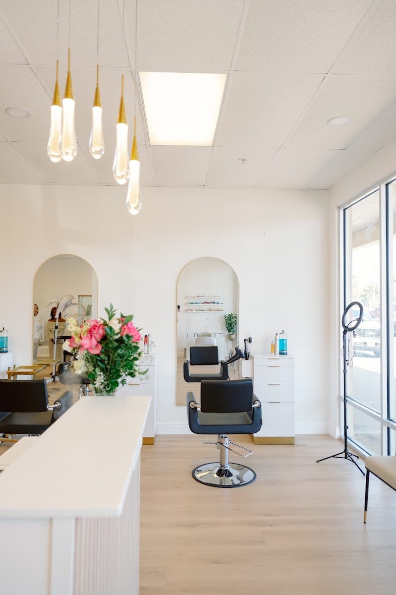 Celestial Beauty Salon, photo 2