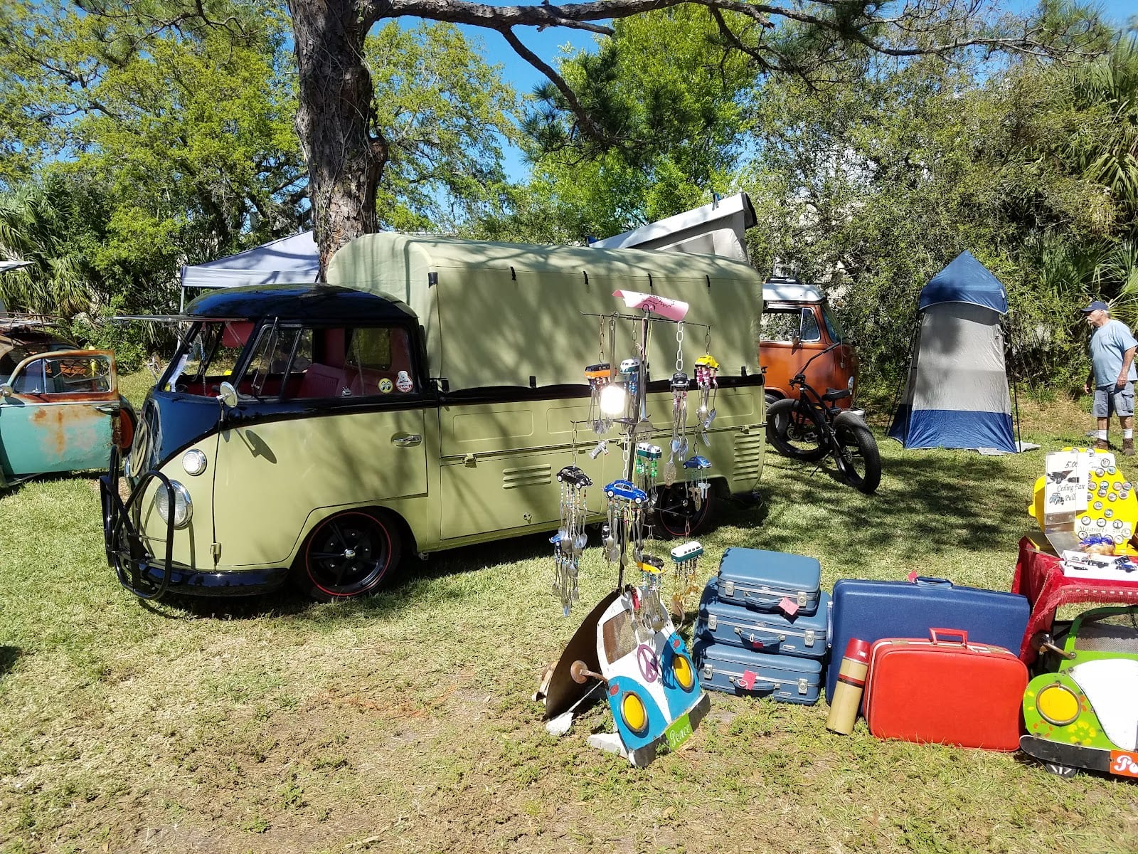 Swap-Meet, photo 2