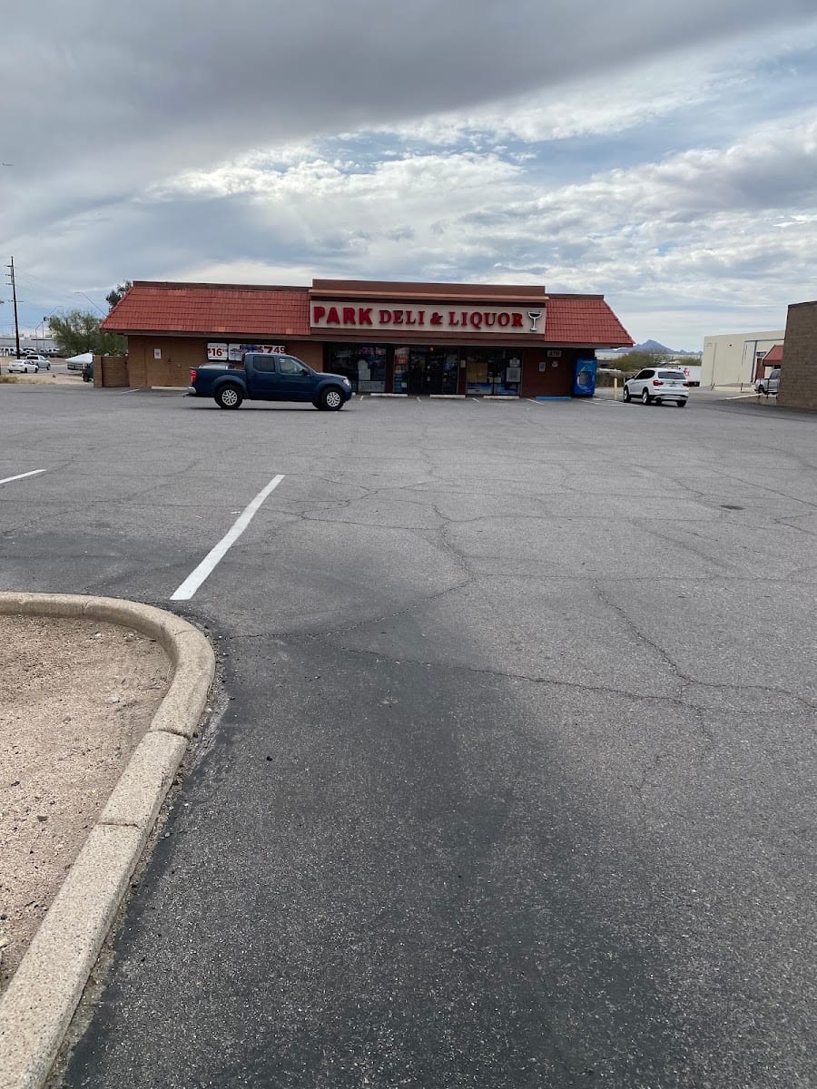 Park Deli and Liquor, photo 2