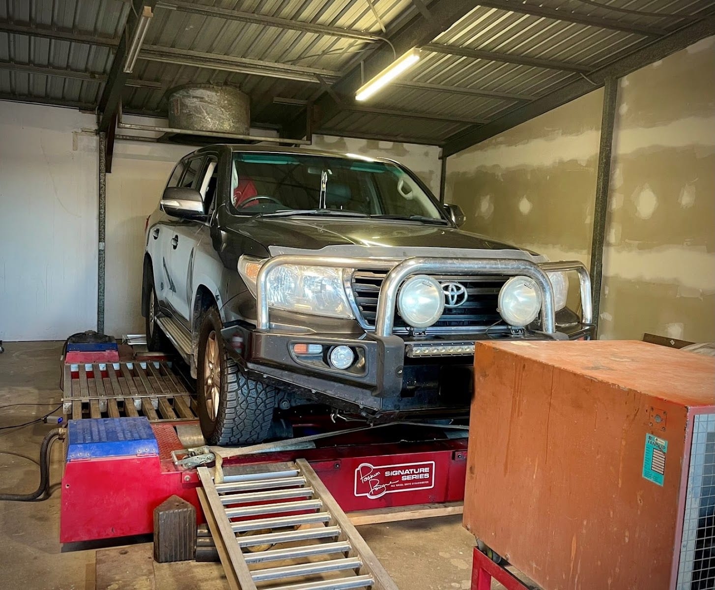 AMS Automotive, photo 2