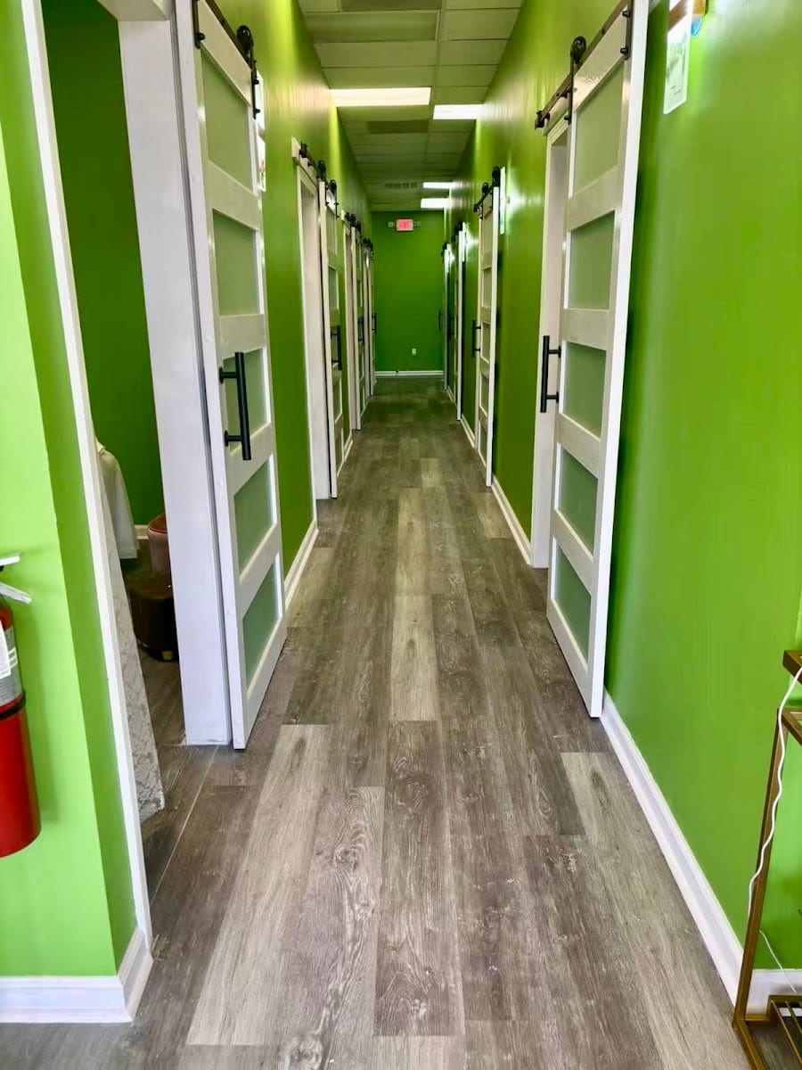 Eastern Massage & Spa E-50018, photo 4