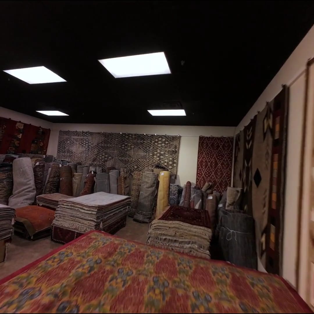 Alyshaan Fine Rugs, photo 3