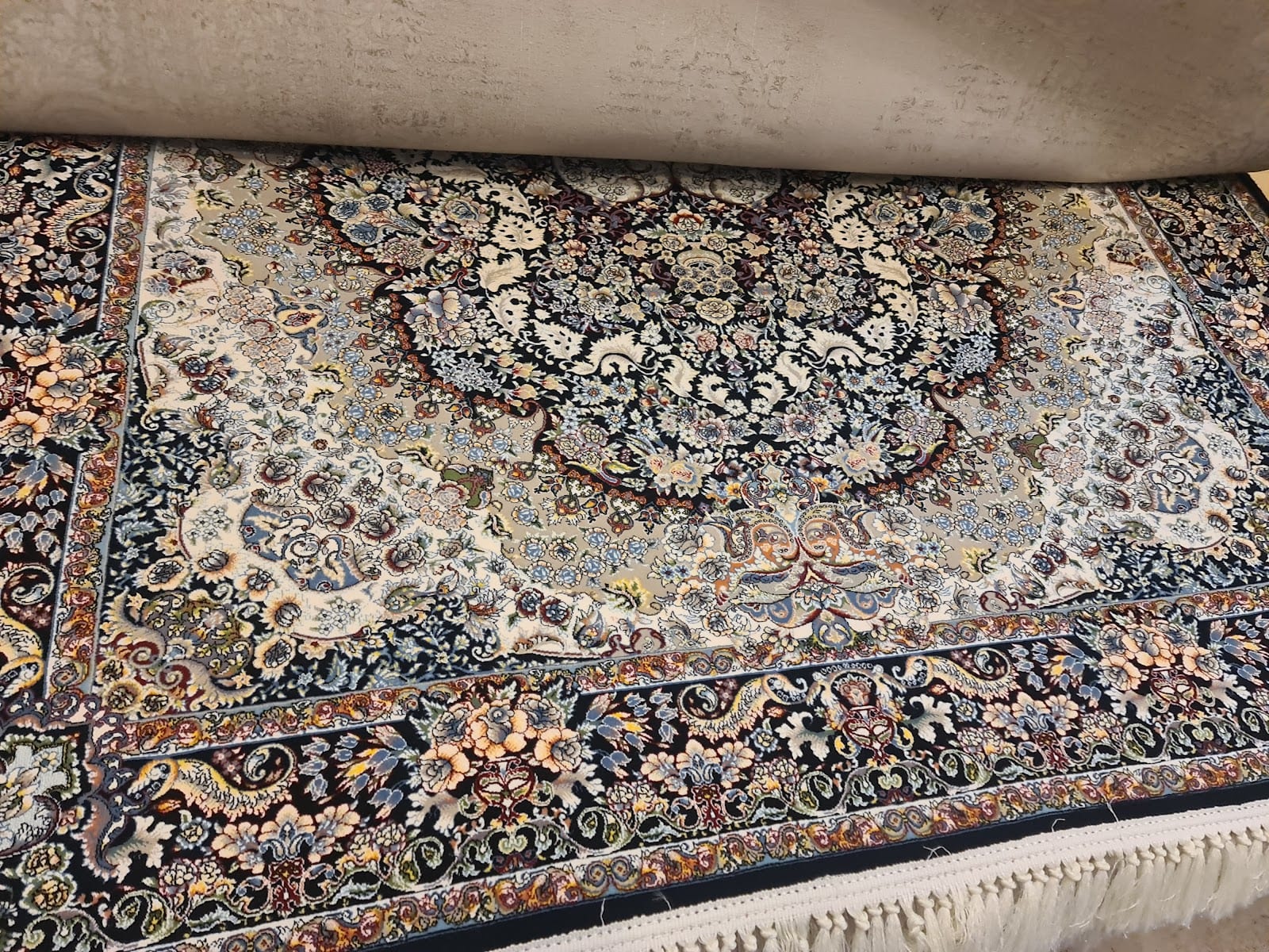 Rugs Place (Persian Handmade & Machine Made Rugs), photo 3