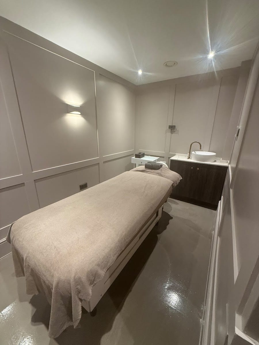 Urban Retreat Suites