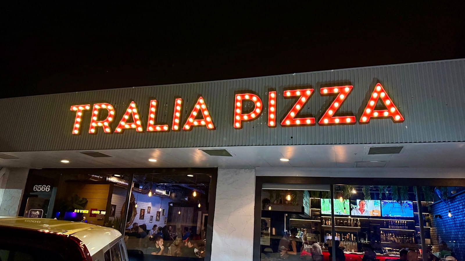 Tralia Pizza