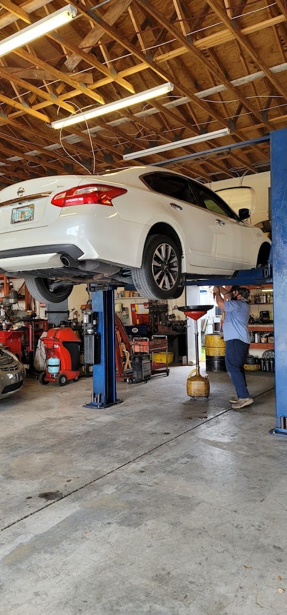Nick's Auto Clinic