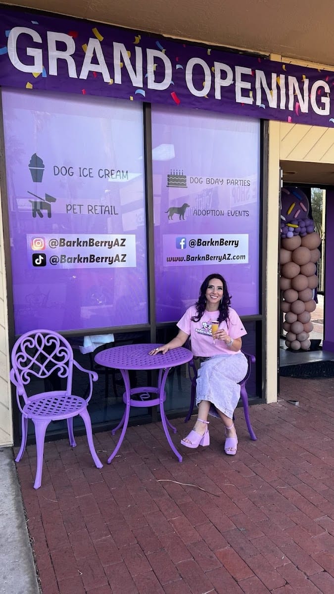 BARK 'N BERRY, photo 2