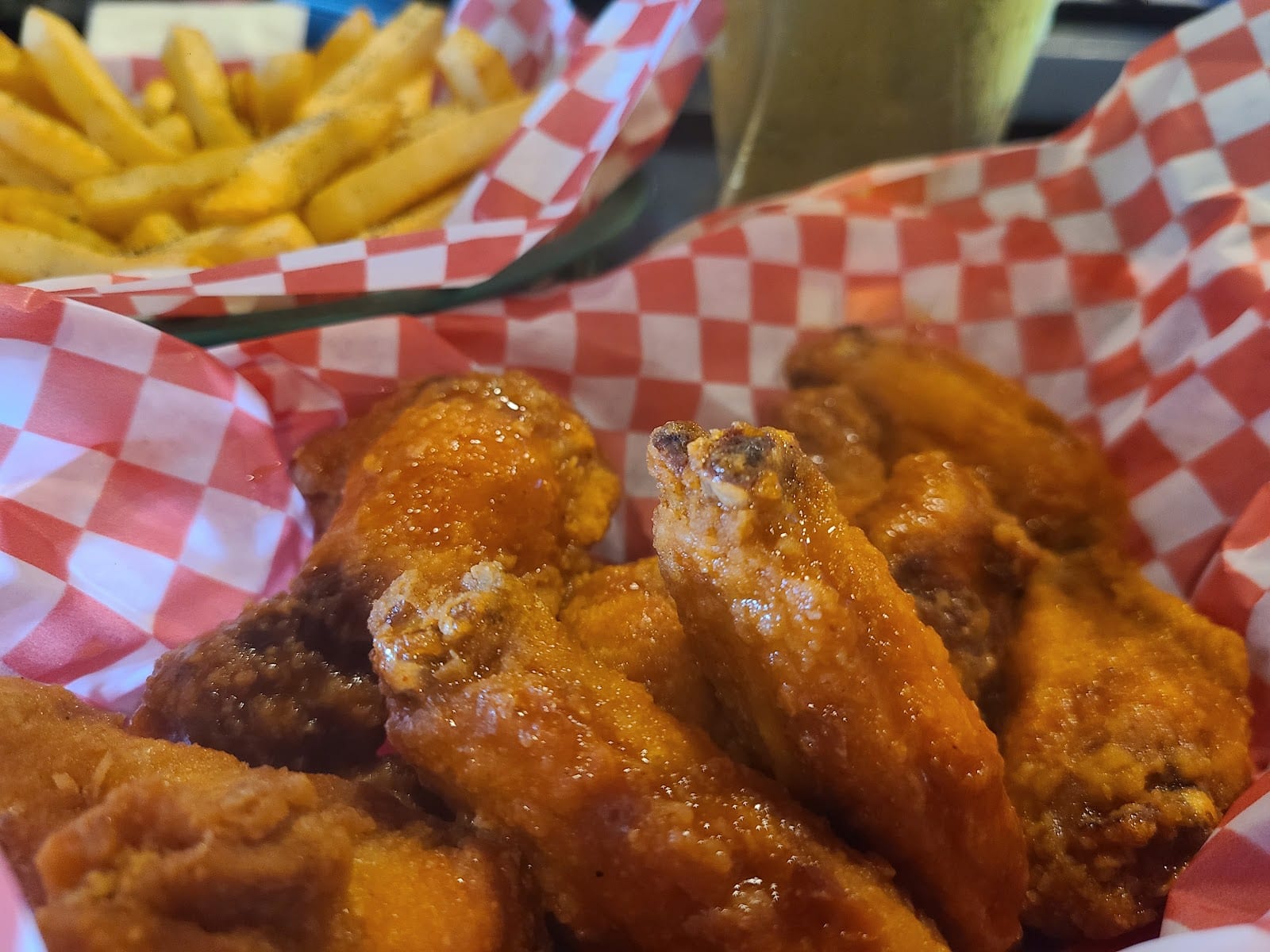 Schuey's Bar & Grill