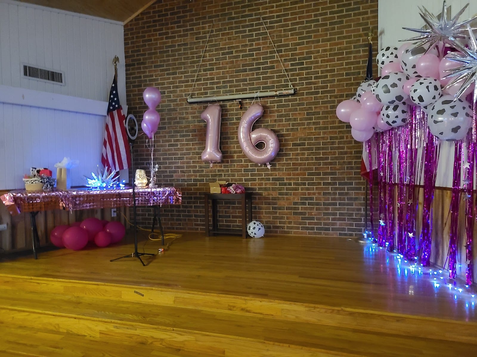 Sanger Community Center, photo 2