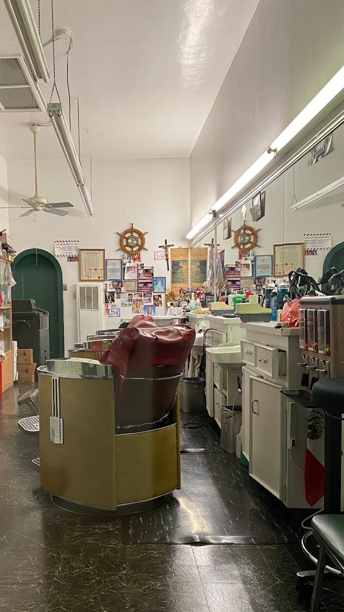 Abner's Barbershop, photo 2