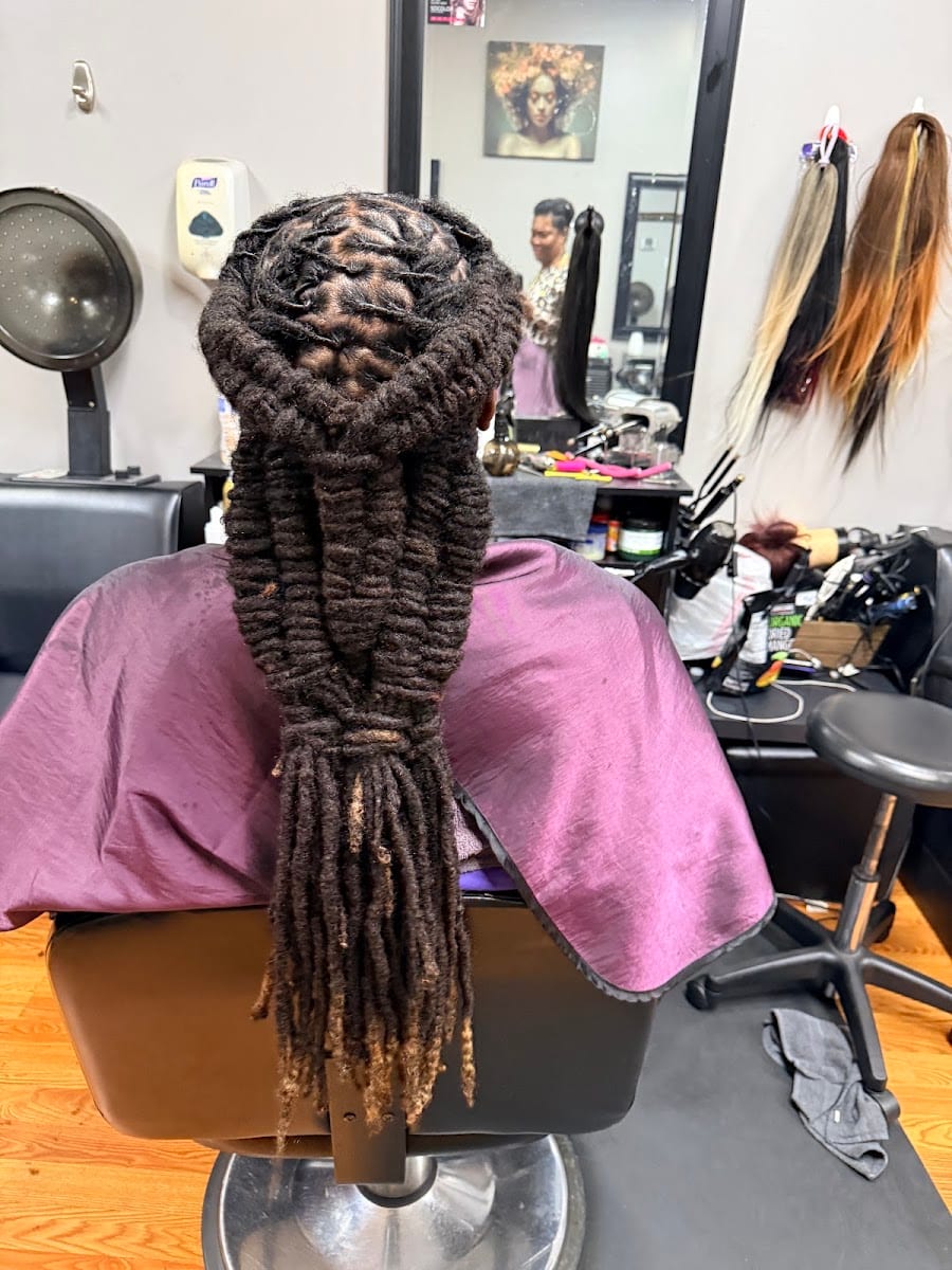 Chic Exclusive Hair Salon