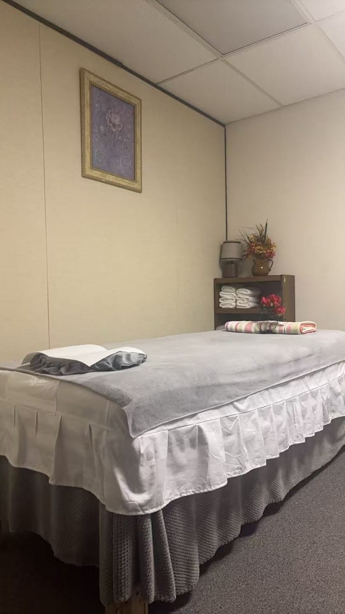Red Massage Spa