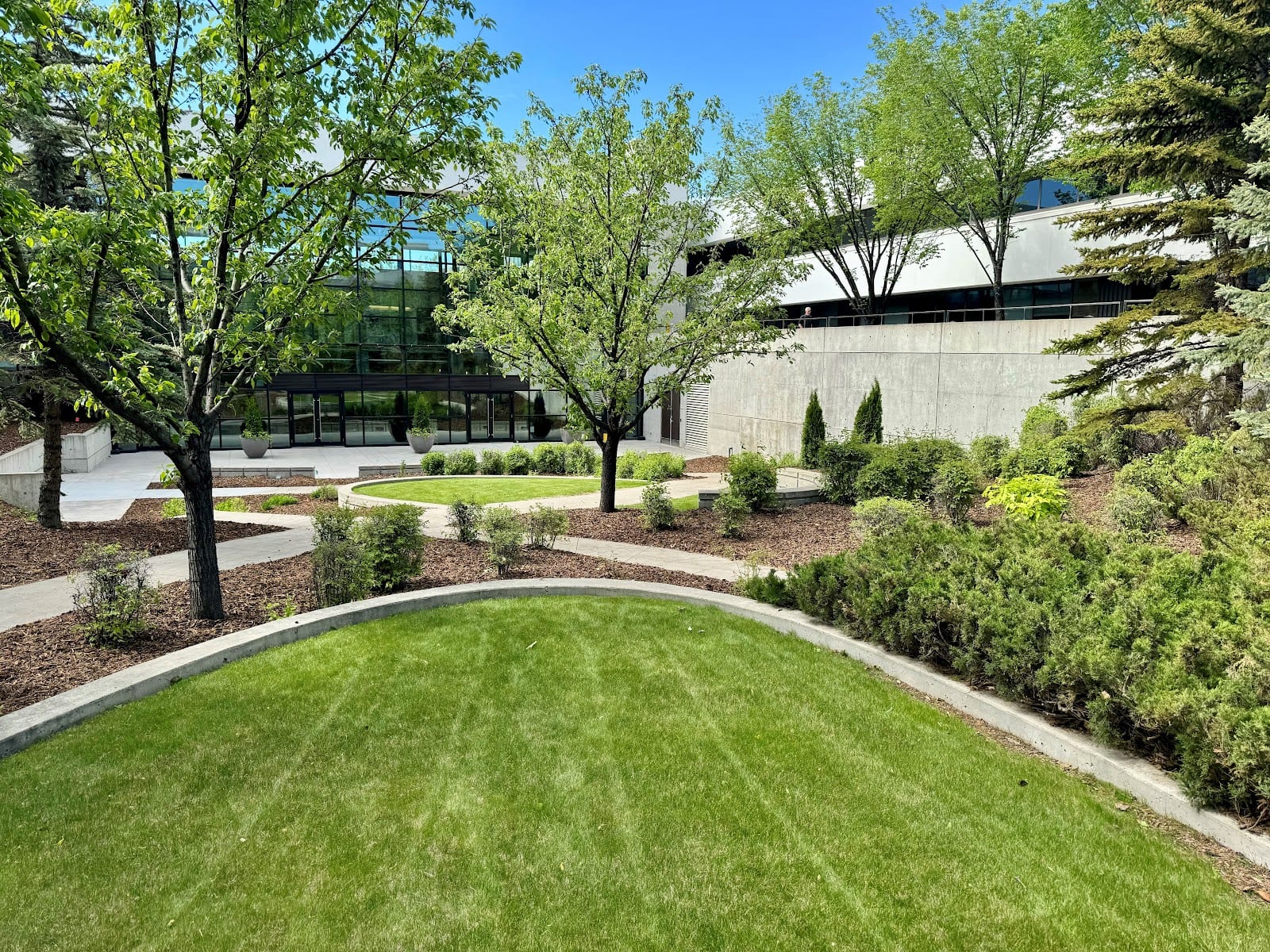 Kentucky Blue Grass Ltd., photo 2