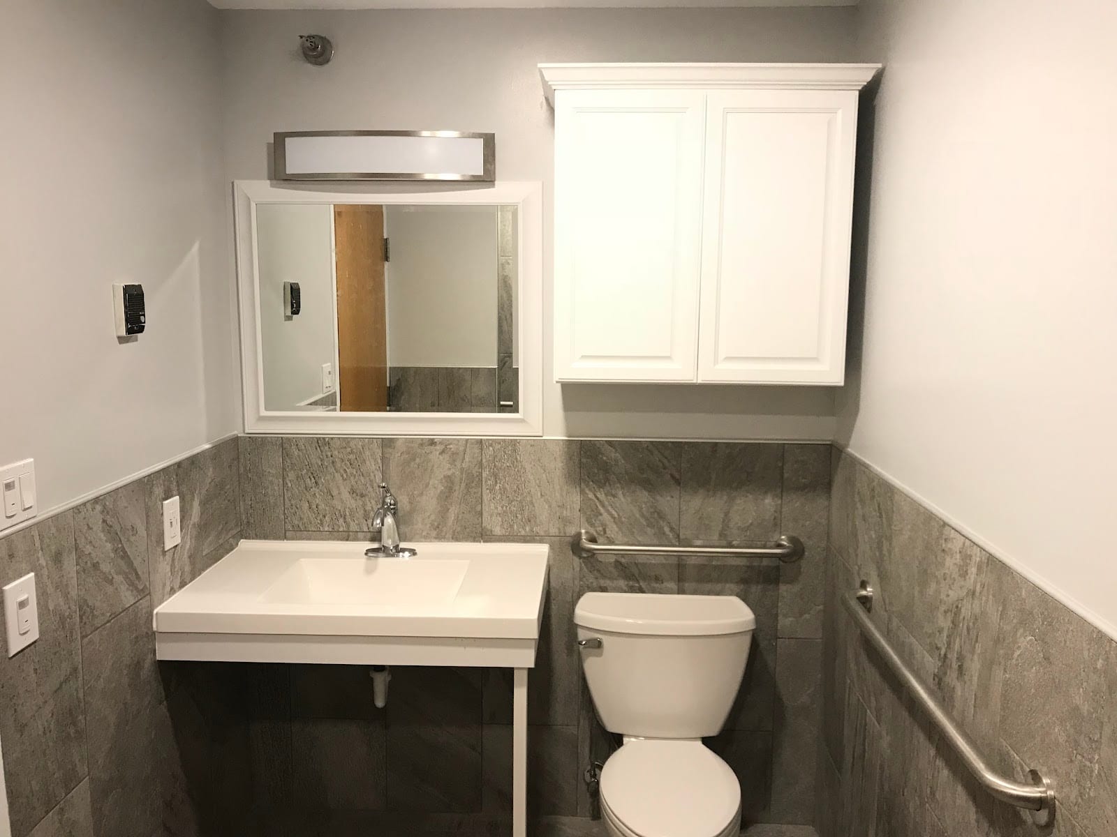 Home Basics of Rochester Inc, photo 3
