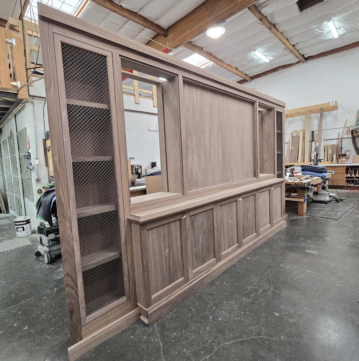 NIETO'S WOOD WORKING INC.