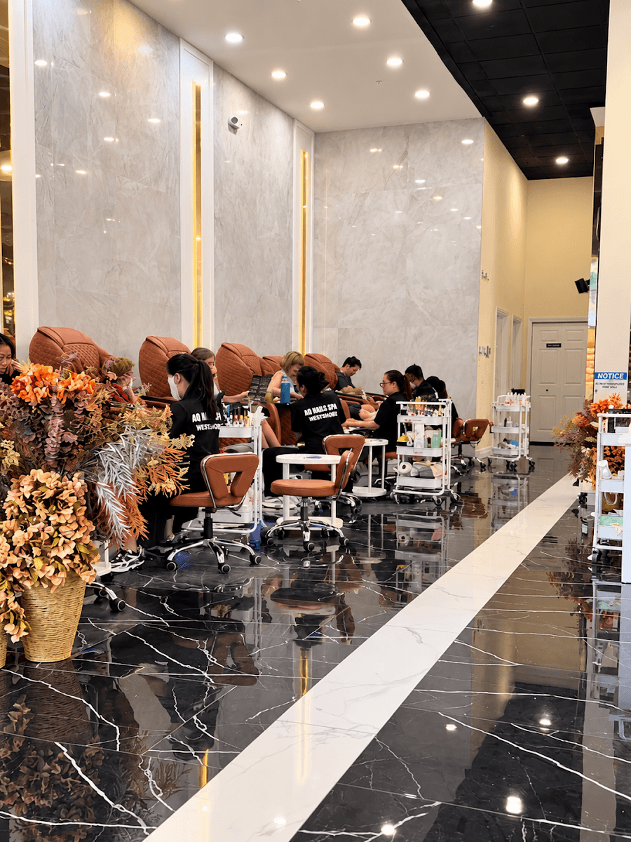AQ Nails Spa - Westshore