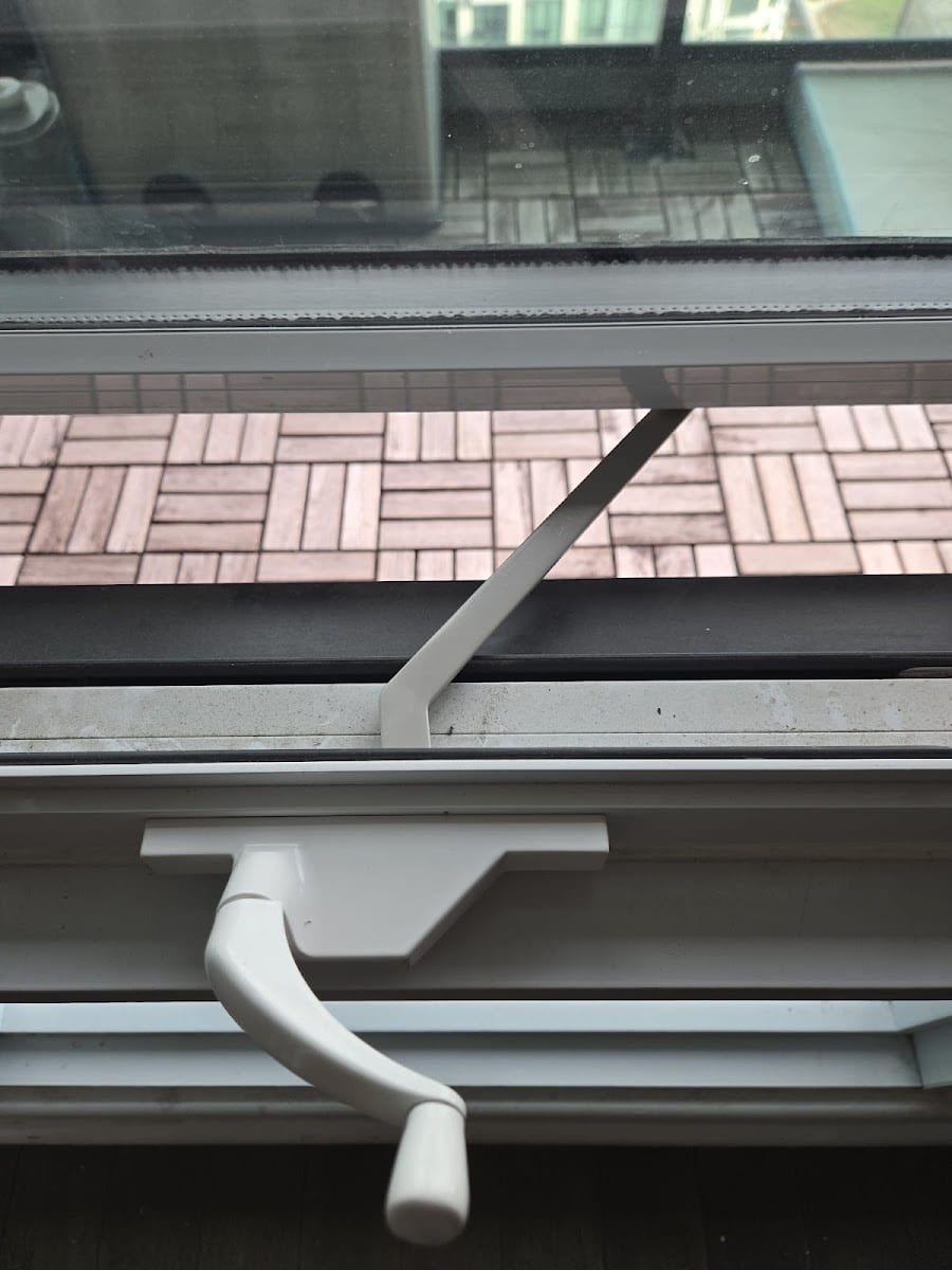 Icarus Services, photo 4