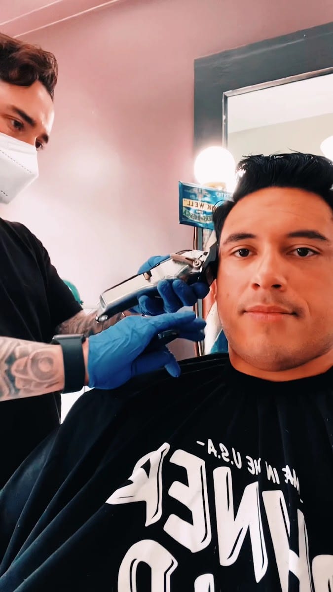Luis the Barber, photo 3