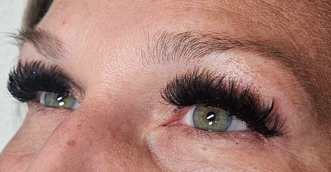 Spa Studio Eye Lash Extensions and Skincare