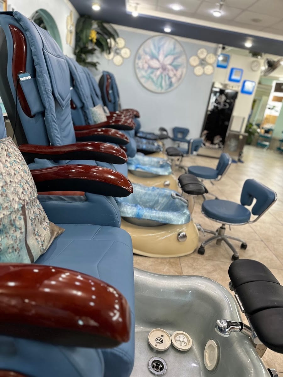 Island Salon & Nail Spa