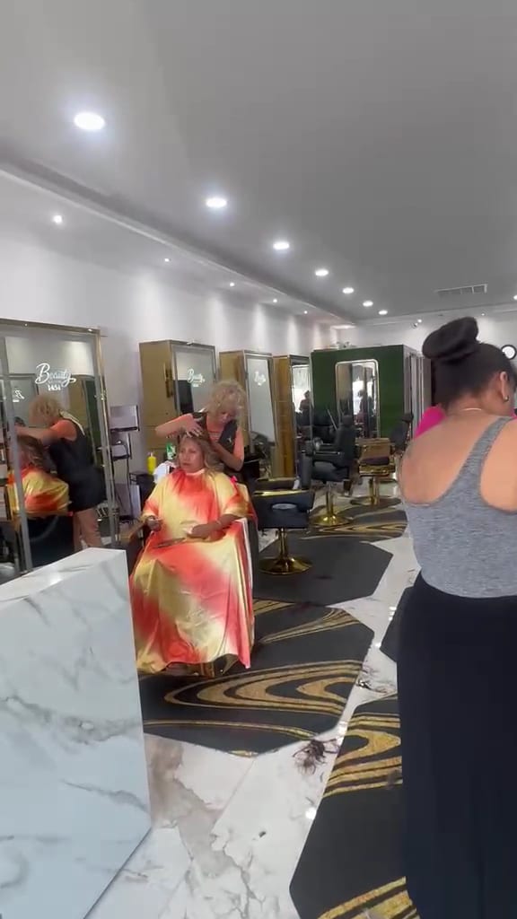 Beauty Salon 1451, photo 2