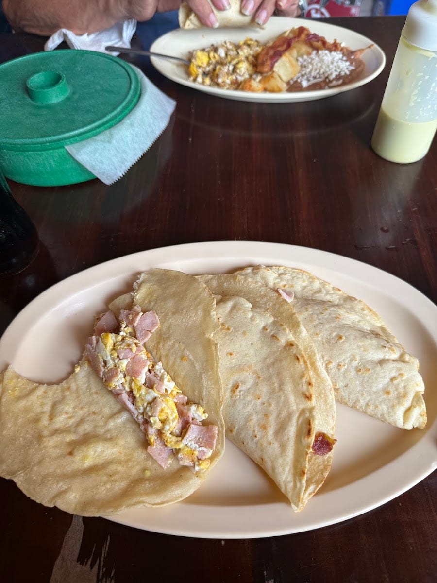 Taquería Chabelita, photo 3