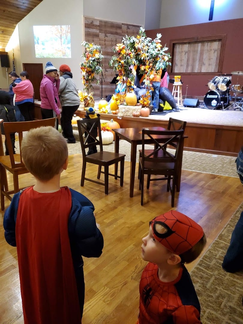 Lakeview Baptist Church, photo 2