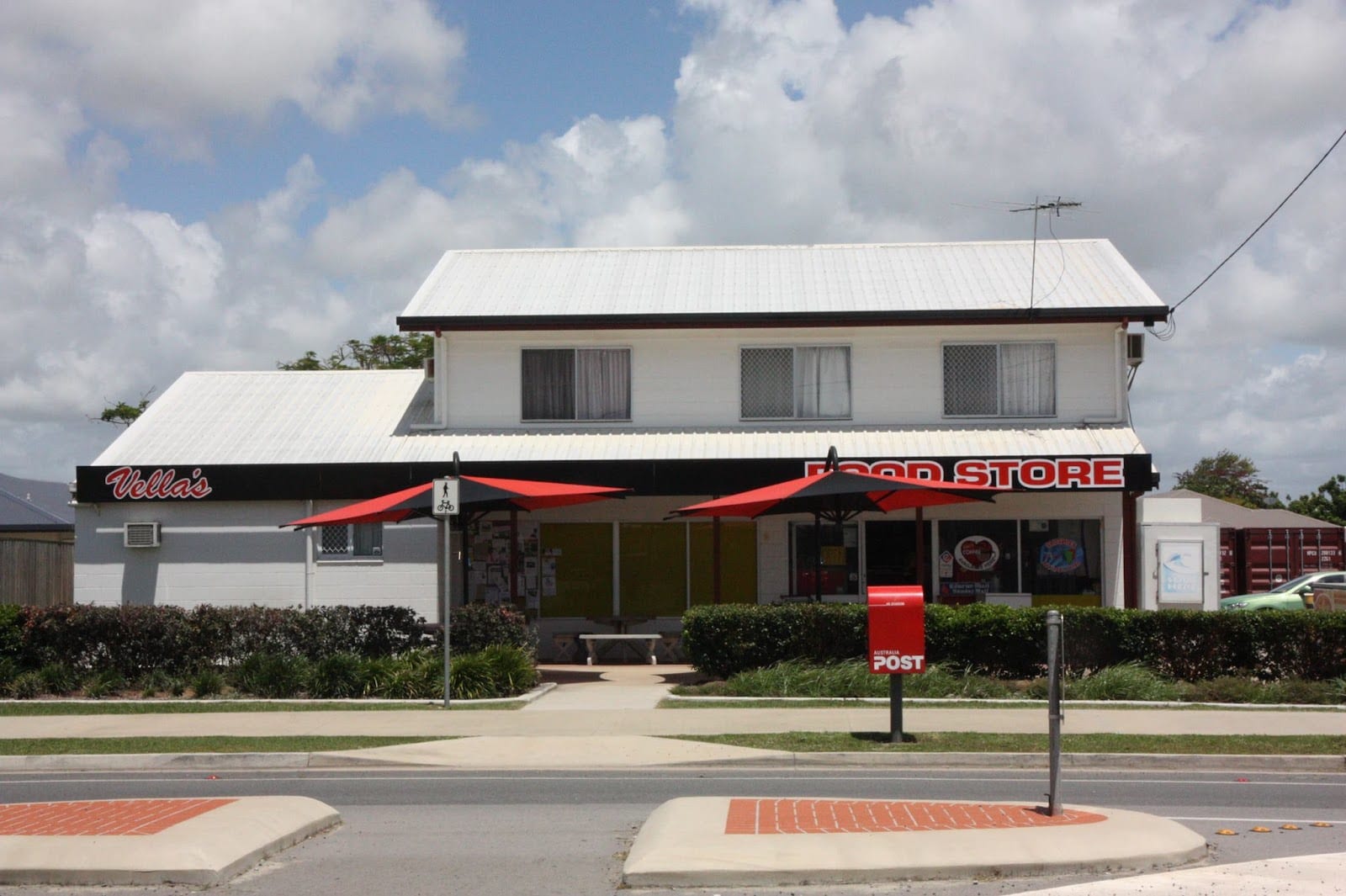 Vella's Foodstore, photo 2