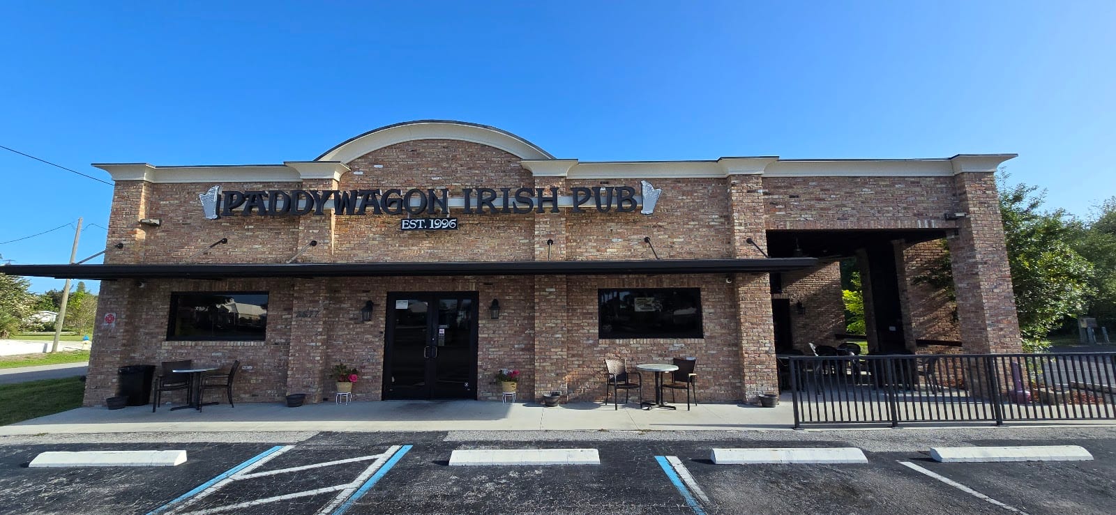 Paddy Wagon Irish Pub, photo 4