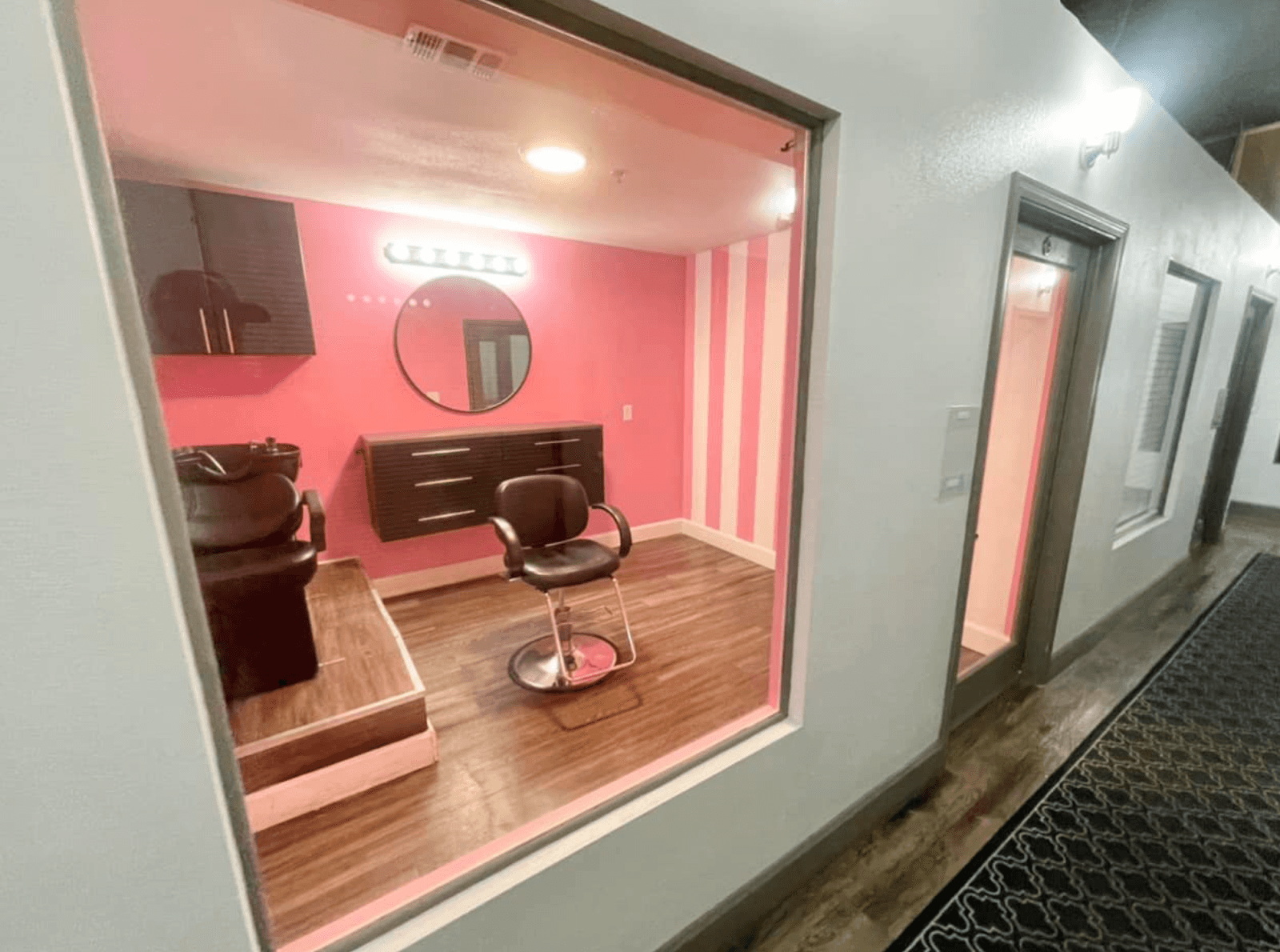 The H Salon Suites