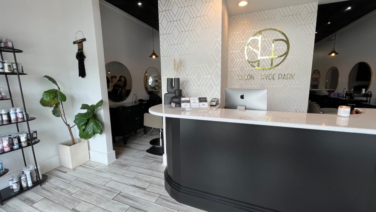 Salon Hyde Park, photo 2