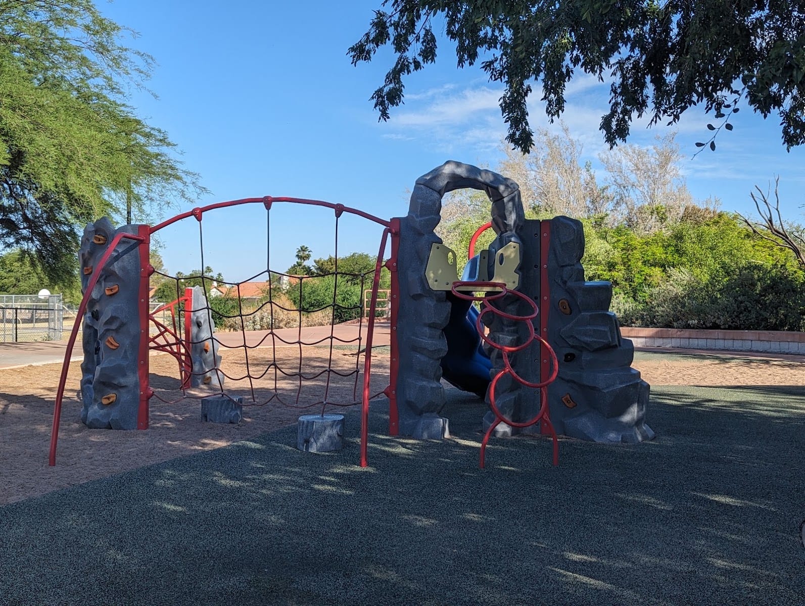 Cholla Park Playground, photo 2
