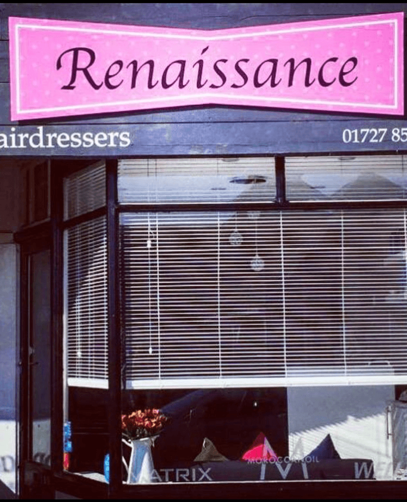 Renaissance Hairdressers, photo 3