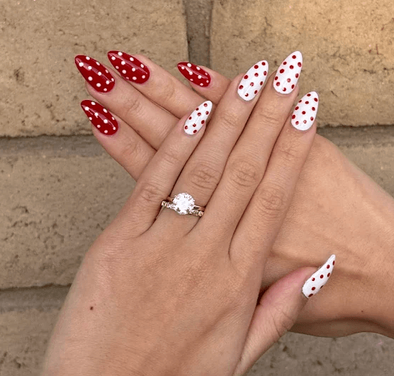 Queen's Nails