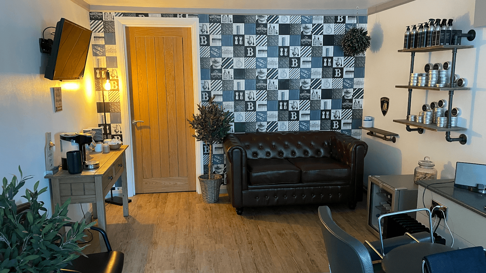 Village Barbers Wheathampstead, photo 2