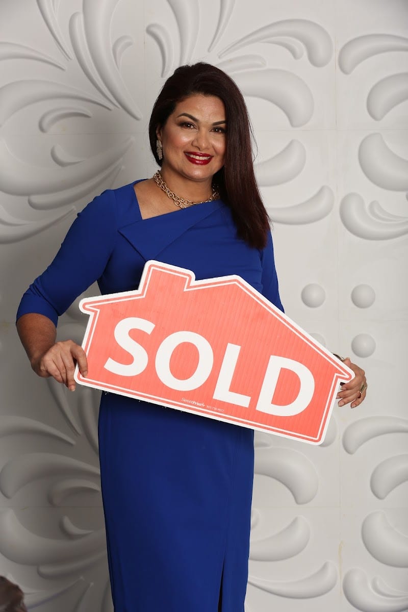 Parisa Fallahi –Real Estate Broker, photo 4
