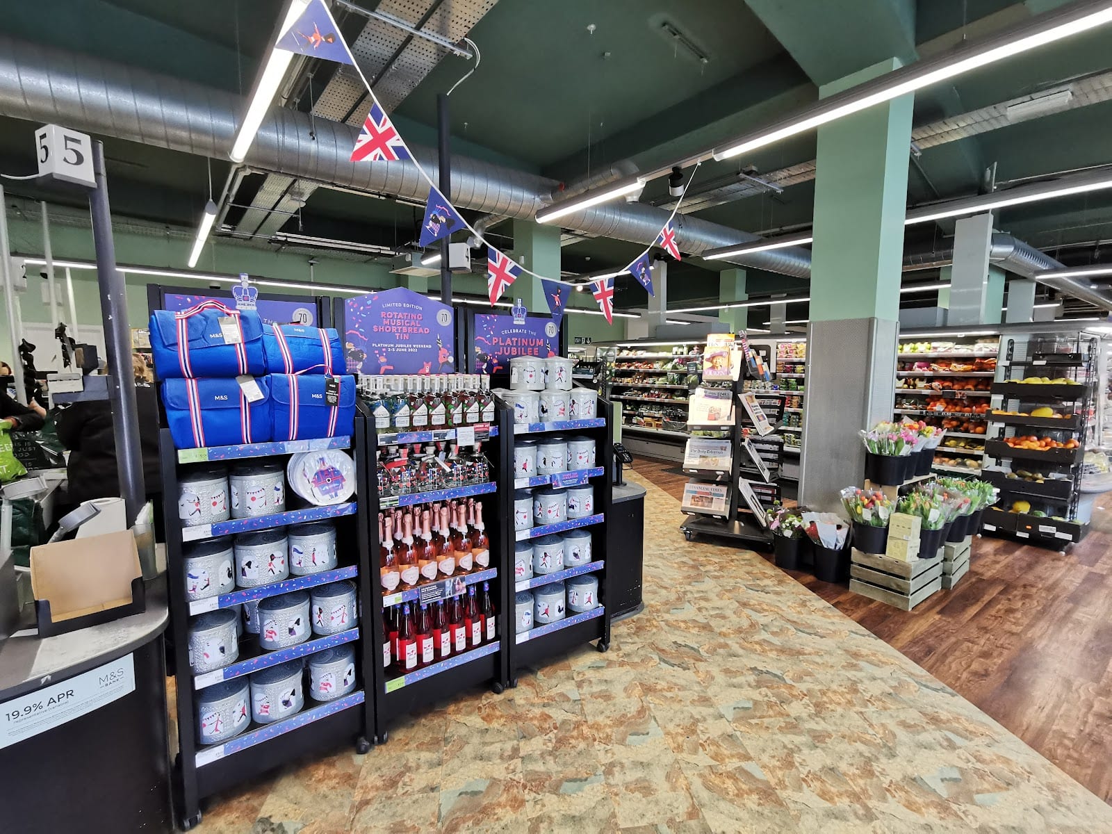 M&S Foodhall, photo 3
