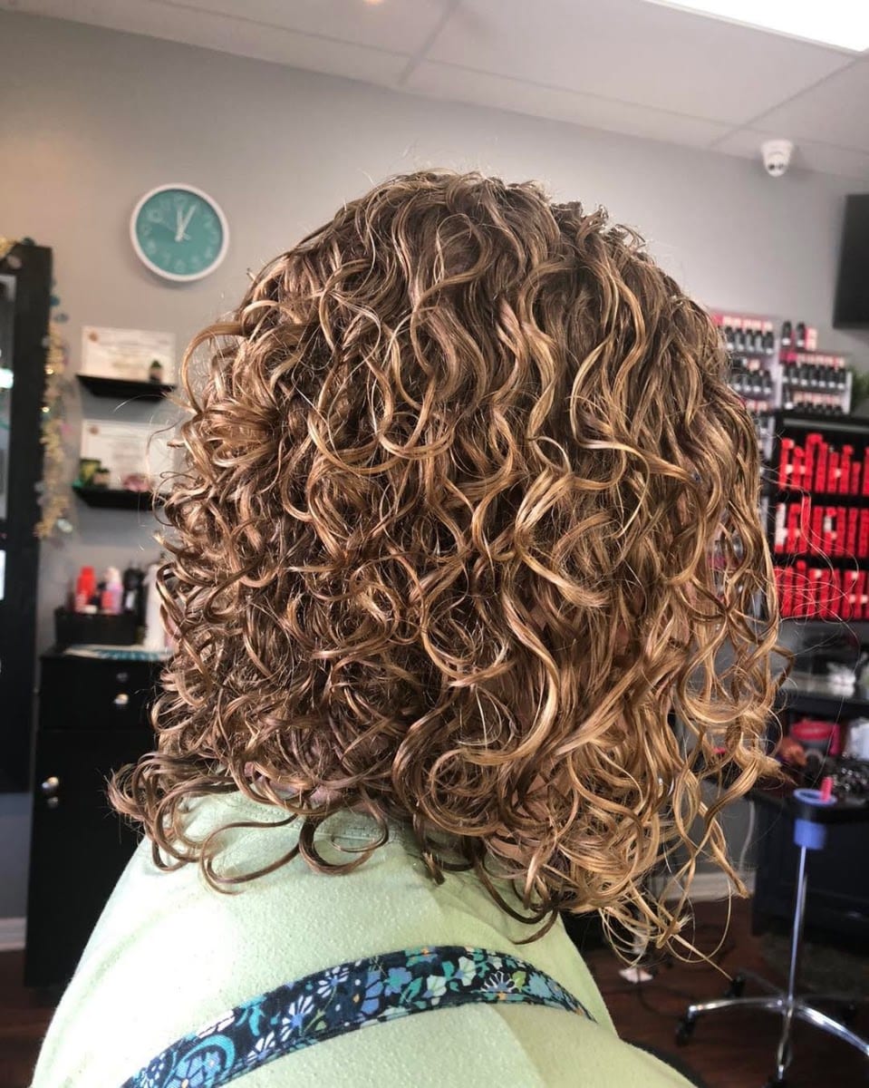 Carlie's Cutting Edge Salon, photo 4