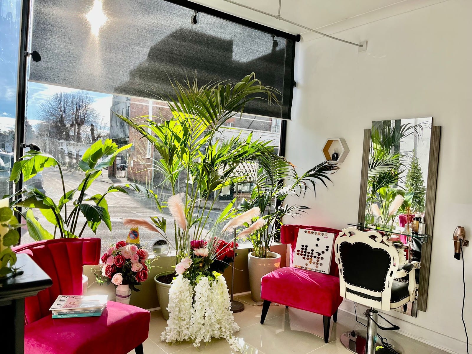 Tropical Salon