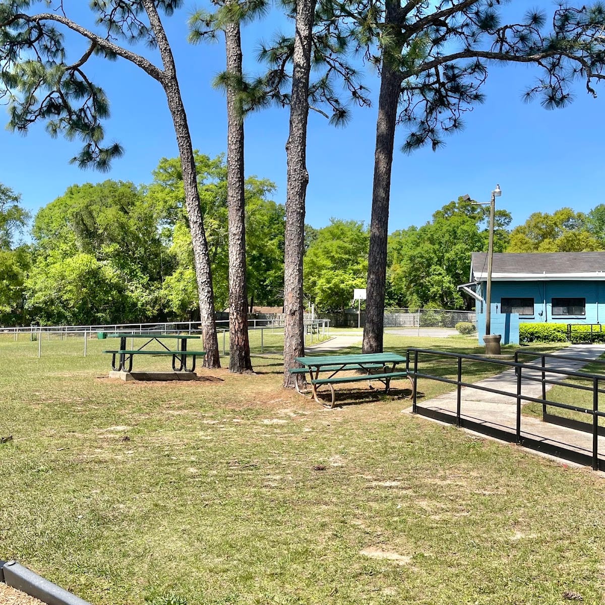 Laun Park, photo 3