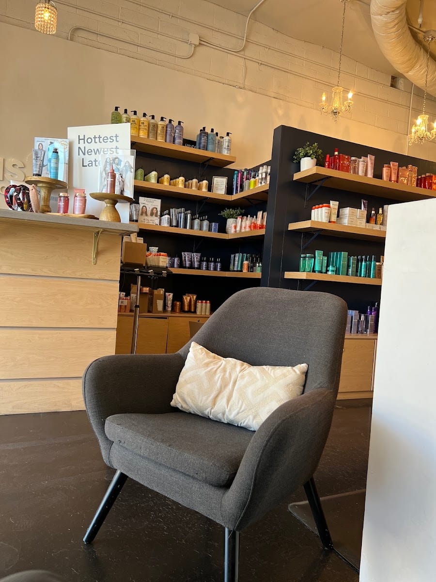 Plush Hair Salon, photo 2