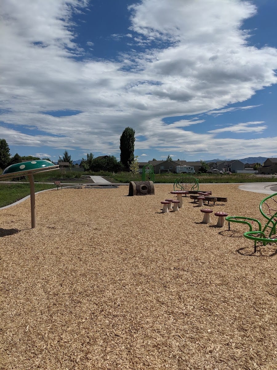 Firefly Park, photo 2